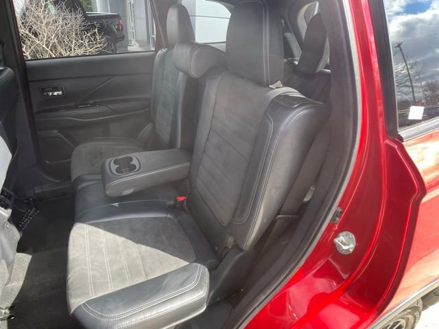 Used 2019 Mitsubishi Outlander LE image 38