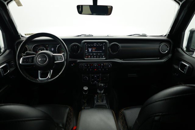 Used 2021 Jeep Wrangler Unlimited Sahara AWD/4WD image 2