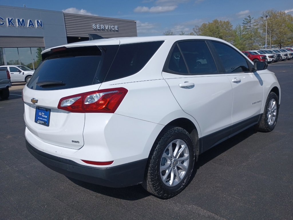 Used 2020 Chevrolet Equinox LS w/ LS Convenience Package image 5