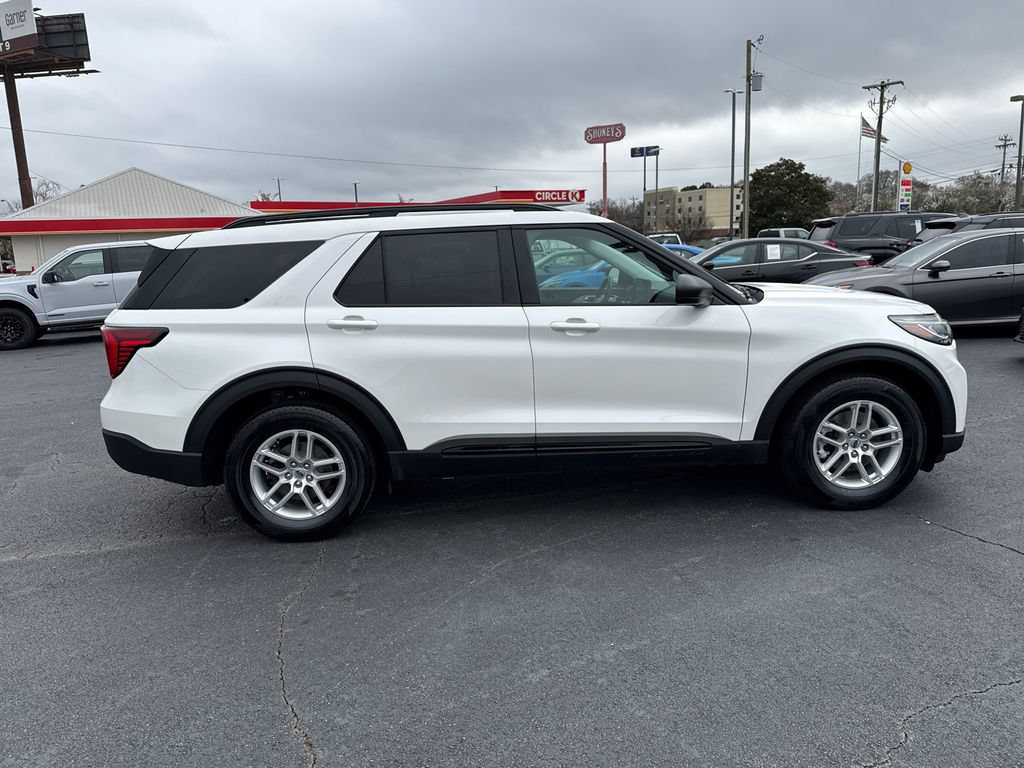 Certified 2026 Ford Explorer Active RWD image 8