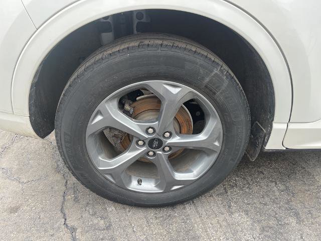 Certified 2023 Ford Escape ST-Line w/ Tech Pack #1 image 9