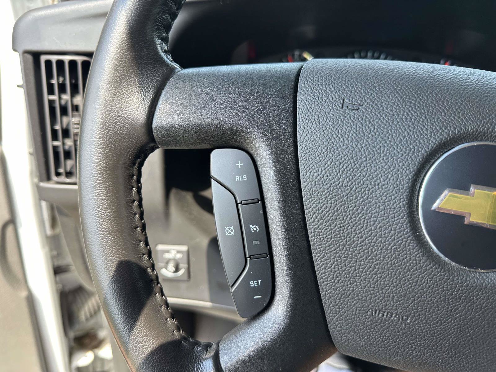 Used 2022 Chevrolet Express 2500 Extended w/ Driver Convenience Package RWD image 29