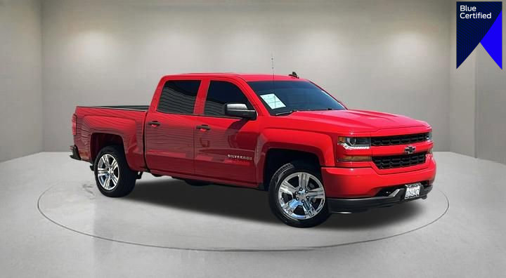 Used 2018 Chevrolet Silverado 1500 Custom w/ Custom Value Package image 1