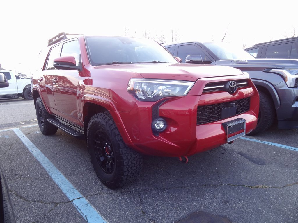 Used 2023 Toyota 4Runner SR5 Premium w/ Moonroof Package image 4