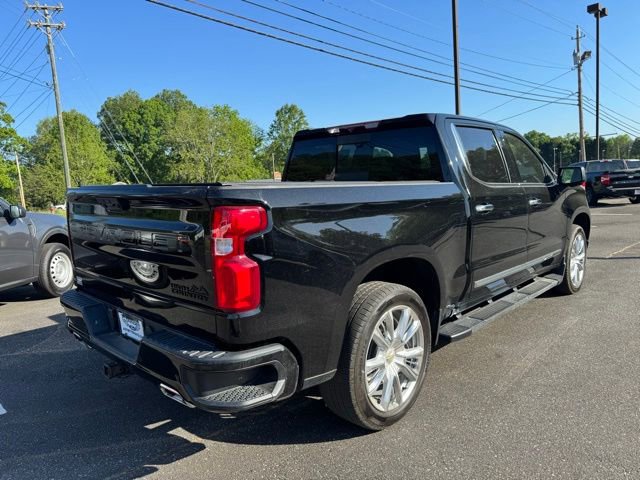 Used 2022 Chevrolet Silverado 1500 High Country w/ High Country Premium Package AWD/4WD image 9