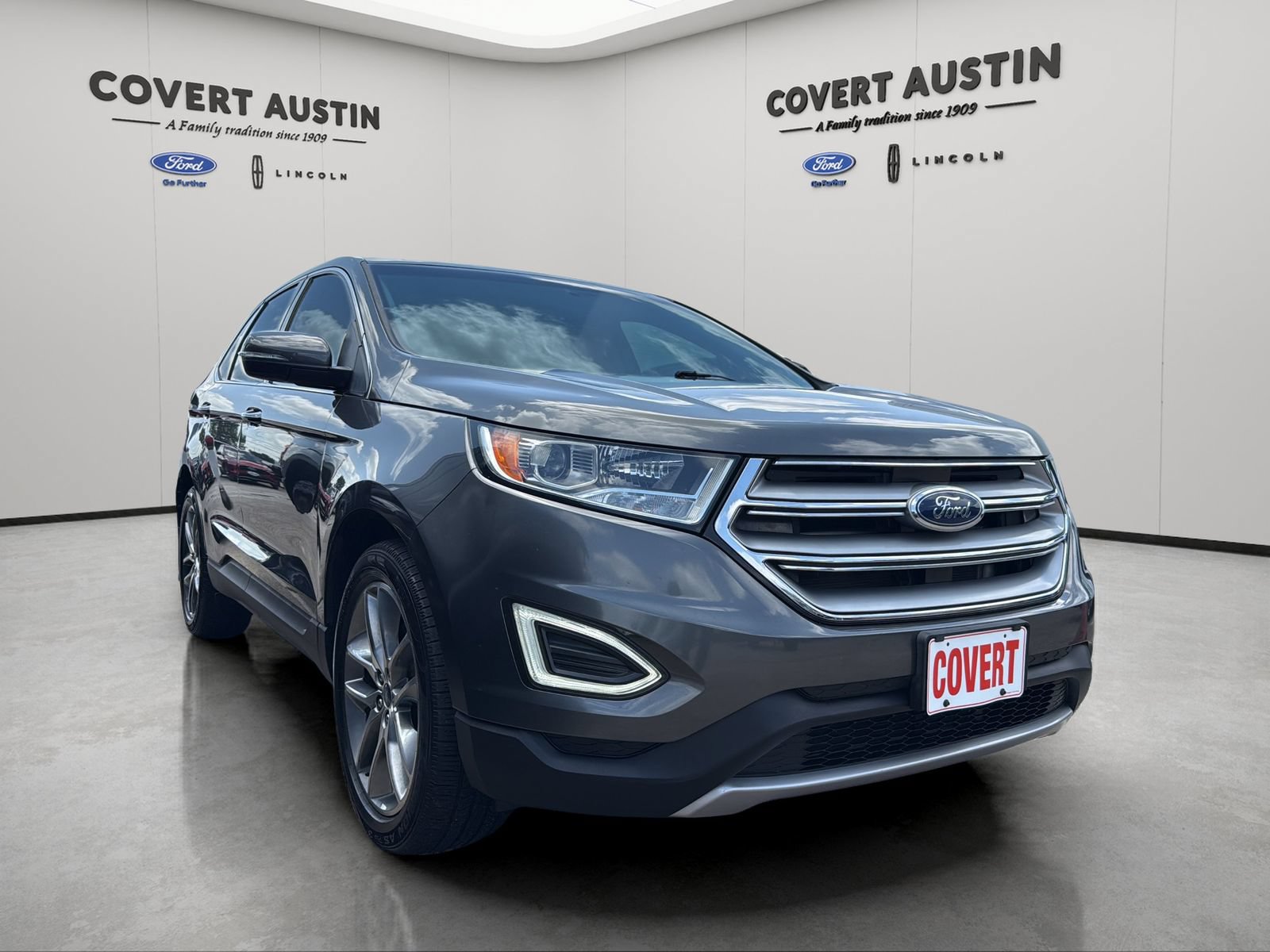 Certified 2018 Ford Edge Titanium w/ Equipment Group 301A FWD image 6