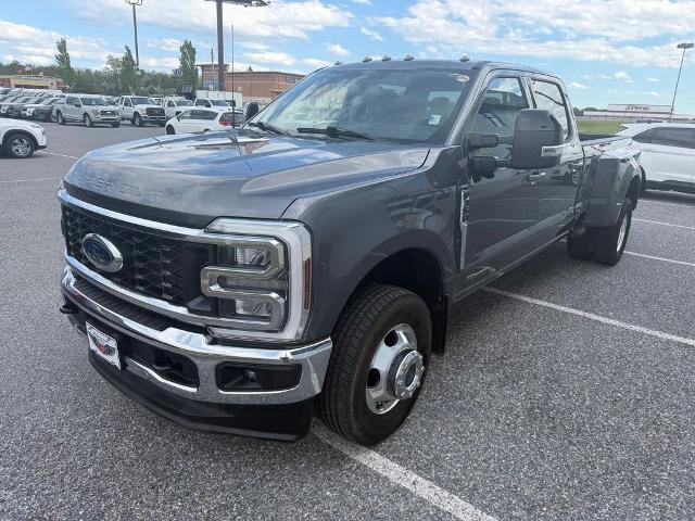 Certified 2024 Ford F350 Lariat w/ Lariat Ultimate Package AWD/4WD image 4