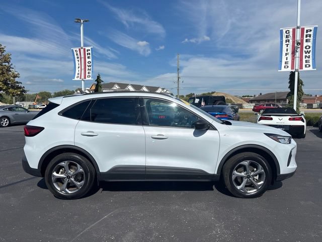 Certified 2026 Ford Escape ST-Line AWD/4WD image 6