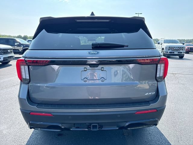 Certified 2025 Ford Explorer ST-Line AWD/4WD image 24