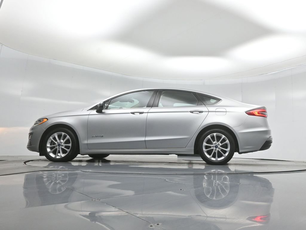 Certified 2019 Ford Fusion SE FWD image 51