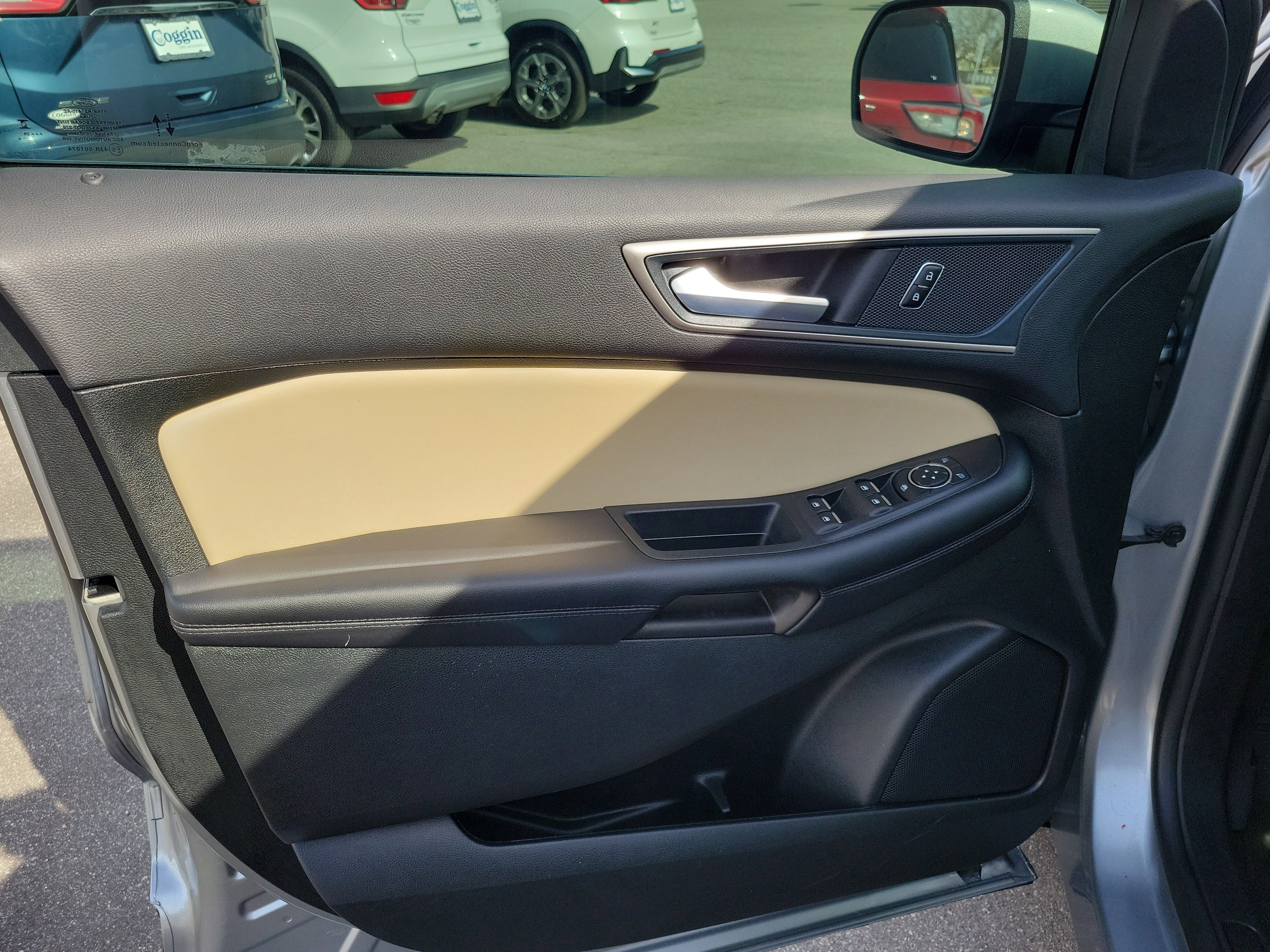 Certified 2024 Ford Edge SEL w/ Convenience Package image 5