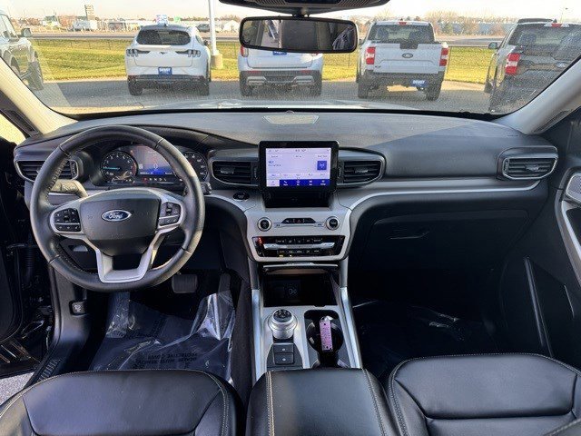 Certified 2023 Ford Explorer XLT w/ Equipment Group 202A image 26