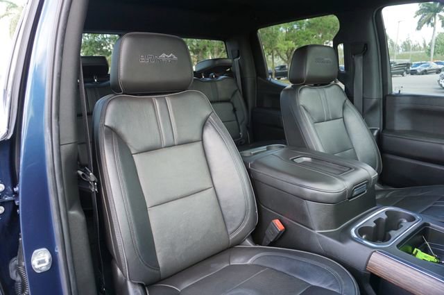 Used 2021 Chevrolet Silverado 1500 High Country RWD image 2