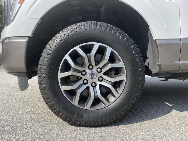 Certified 2022 Ford F150 Lariat w/ Equipment Group 501A Mid AWD/4WD image 9