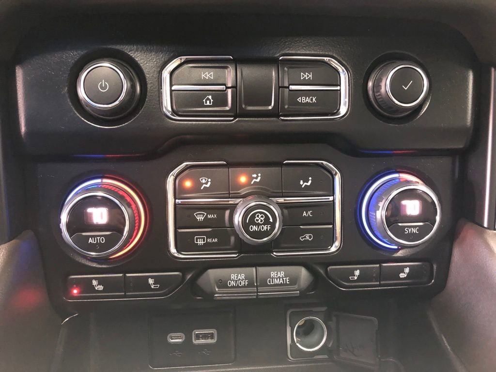 Used 2022 Chevrolet Tahoe Z71 w/ Z71 Off-Road Package image 16