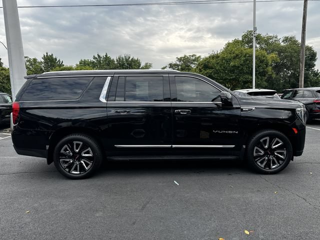 Used 2021 GMC Yukon XL SLT w/ SLT Luxury Plus Package AWD/4WD image 4