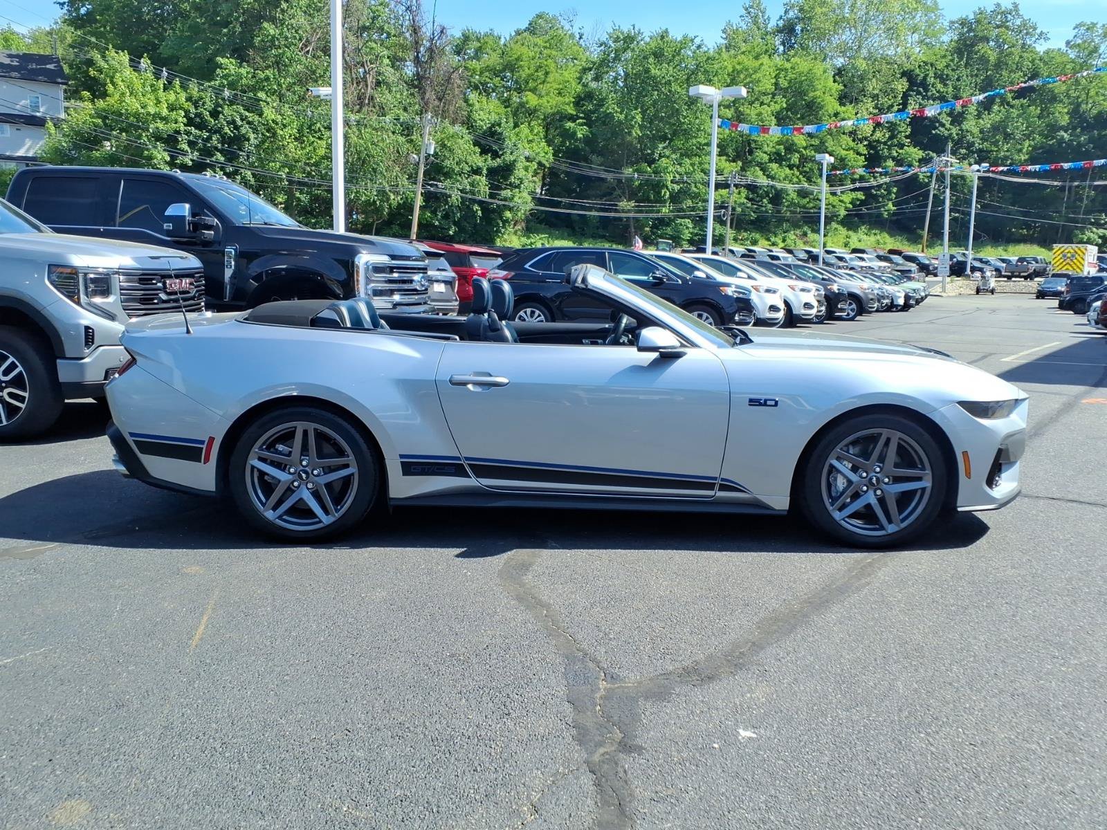 Certified 2025 Ford Mustang GT Premium RWD image 9