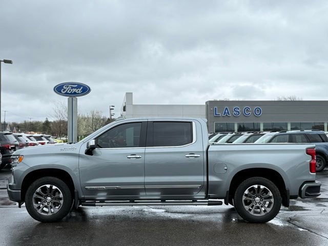 Used 2025 Chevrolet Silverado 1500 High Country AWD/4WD image 44