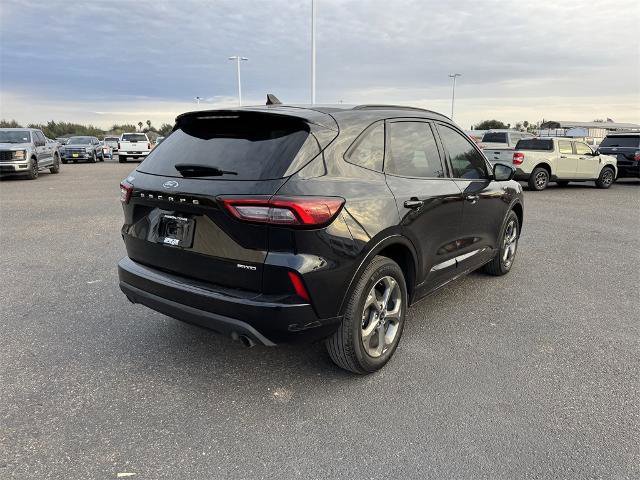 Certified 2024 Ford Escape ST-Line image 5