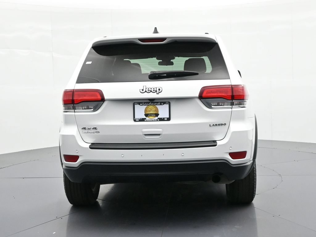 Used 2020 Jeep Grand Cherokee Laredo AWD/4WD image 7