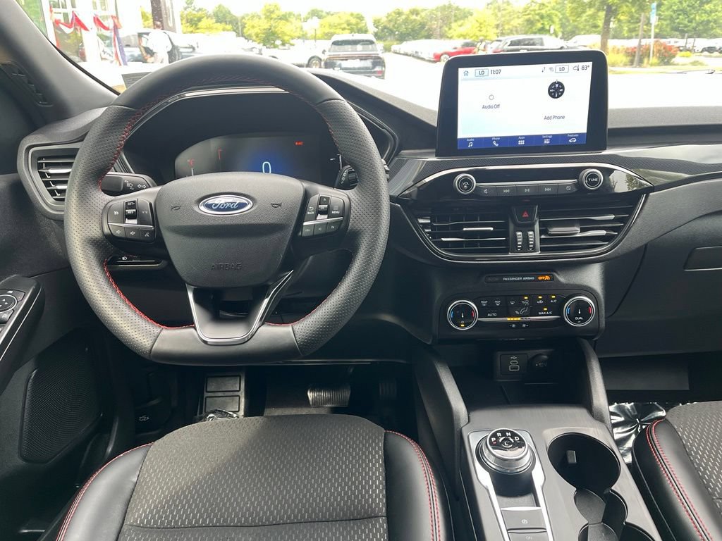 Certified 2026 Ford Escape ST-Line AWD/4WD image 17