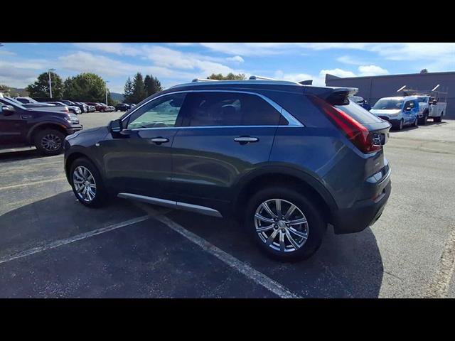 Used 2019 Cadillac XT4 Premium Luxury w/ Cold Weather Package AWD/4WD image 6