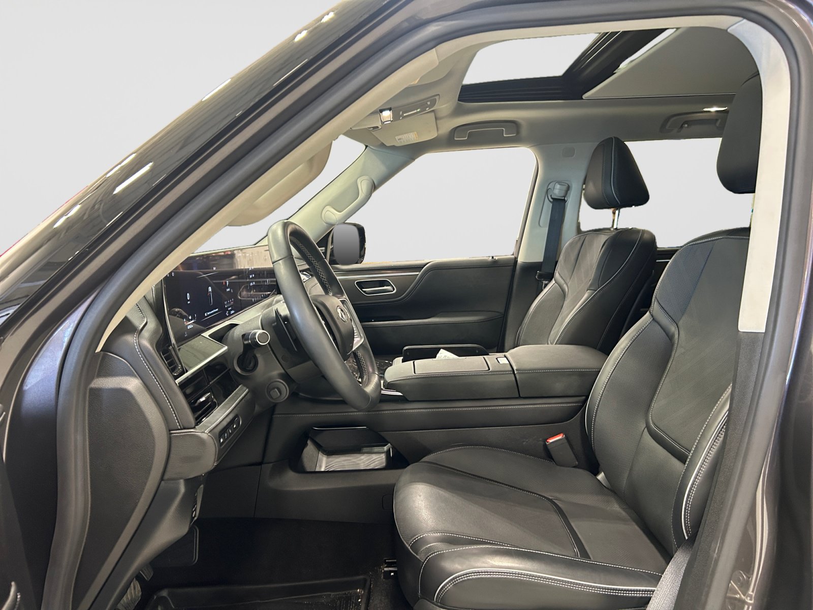 Used 2026 INFINITI QX80 Luxe AWD/4WD image 11