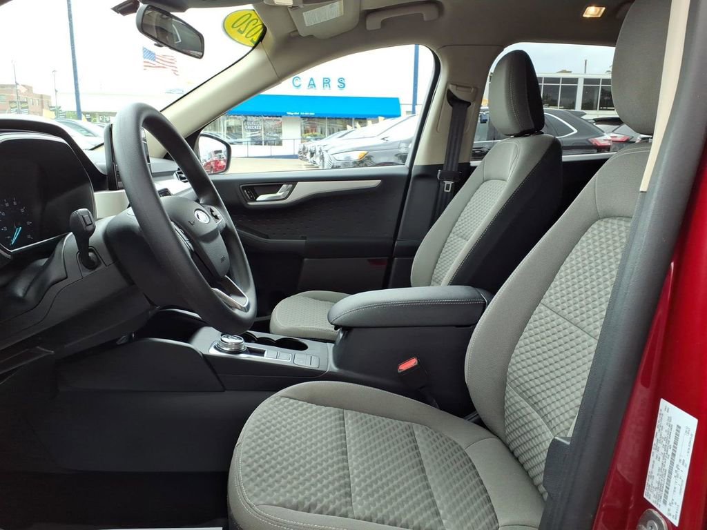 Certified 2020 Ford Escape SE AWD/4WD image 12