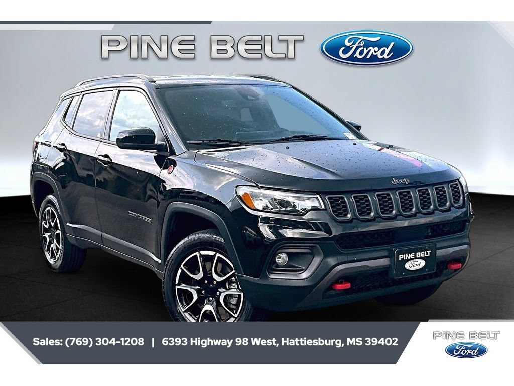 Used 2024 Jeep Compass Trailhawk