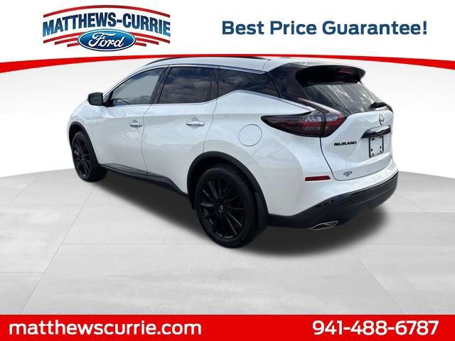Used 2024 Nissan Murano SV w/ SV Midnight Edition Package image 2