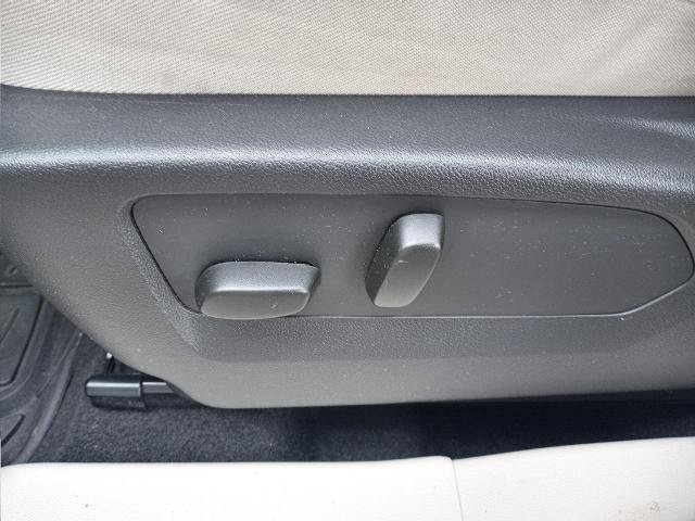 Used 2022 Buick Envision Preferred FWD image 11