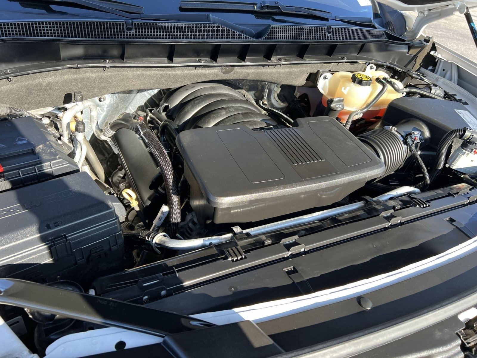 Used 2021 Chevrolet Suburban High Country w/ Premium Package image 30