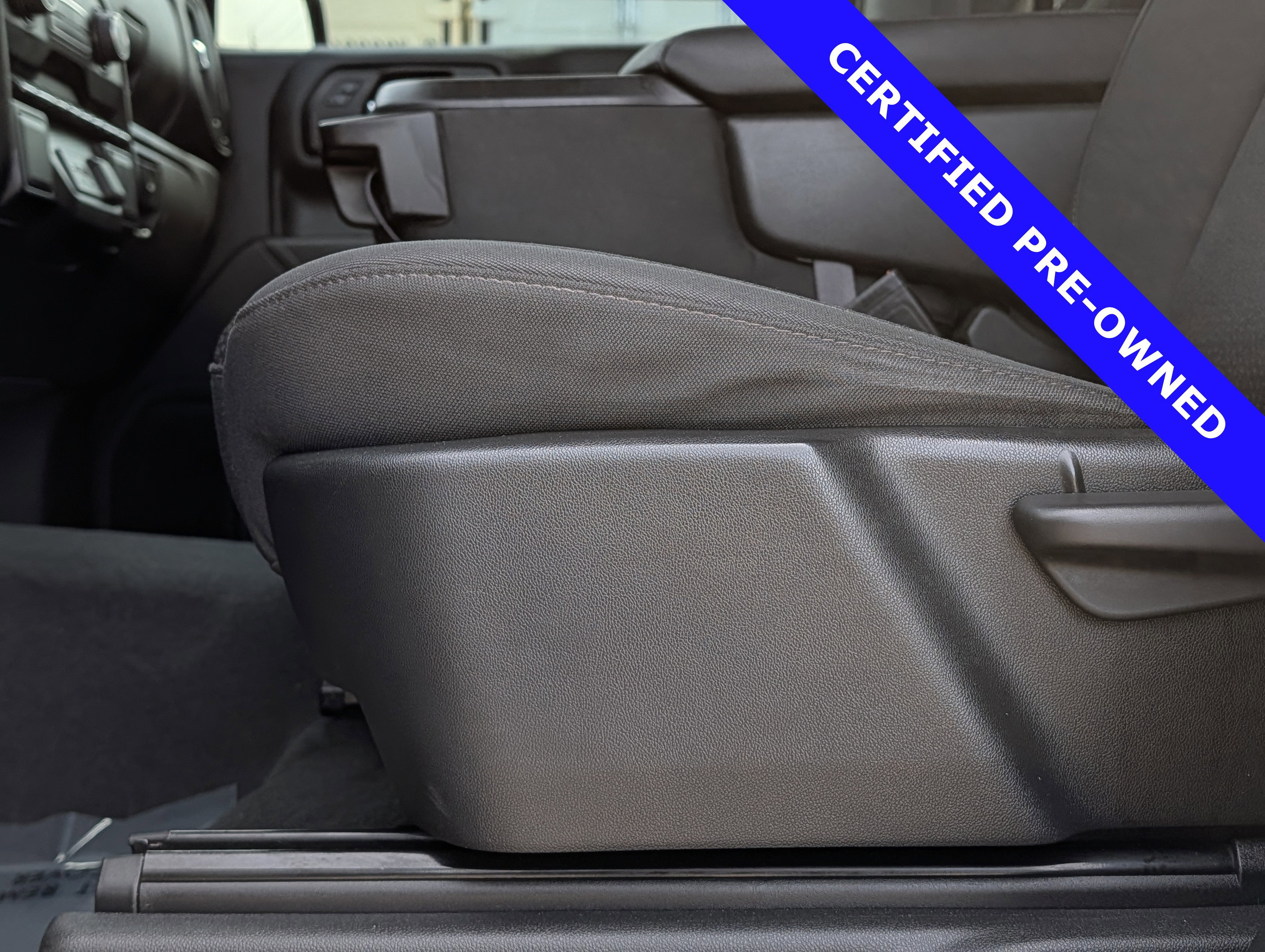 Used 2022 Chevrolet Silverado 1500 Custom image 23