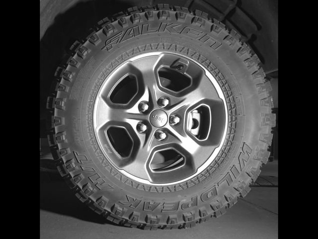 Used 2020 Jeep Gladiator Rubicon AWD/4WD image 11