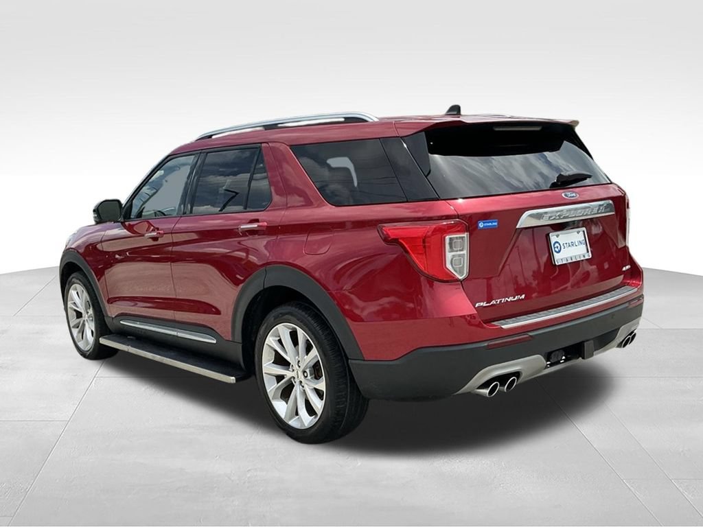 Certified 2023 Ford Explorer Platinum w/ Technology Package AWD/4WD image 8