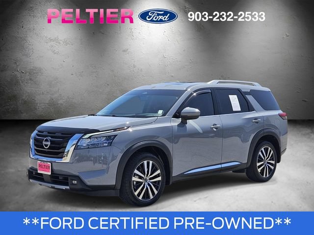 Used 2024 Nissan Pathfinder Platinum FWD image 3