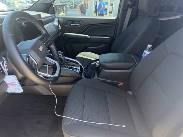 Used 2025 Chevrolet Colorado LT w/ Advanced Trailering Package RWD image 5