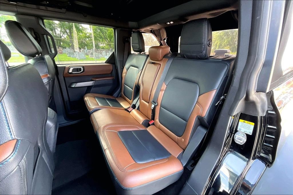 Certified 2023 Ford Bronco Outer Banks w/ Sasquatch Package AWD/4WD image 24