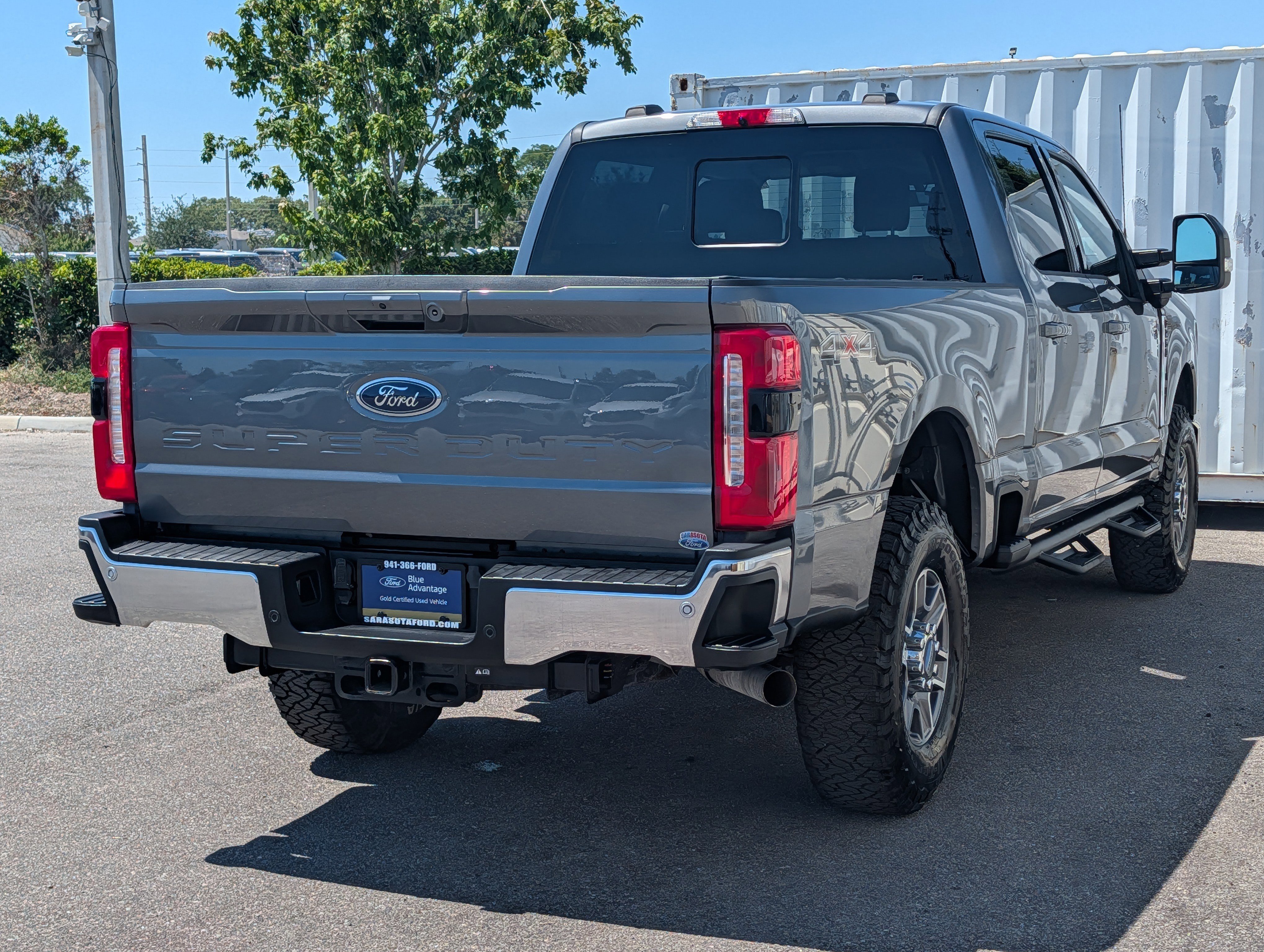 Certified 2023 Ford F250 Lariat AWD/4WD image 4