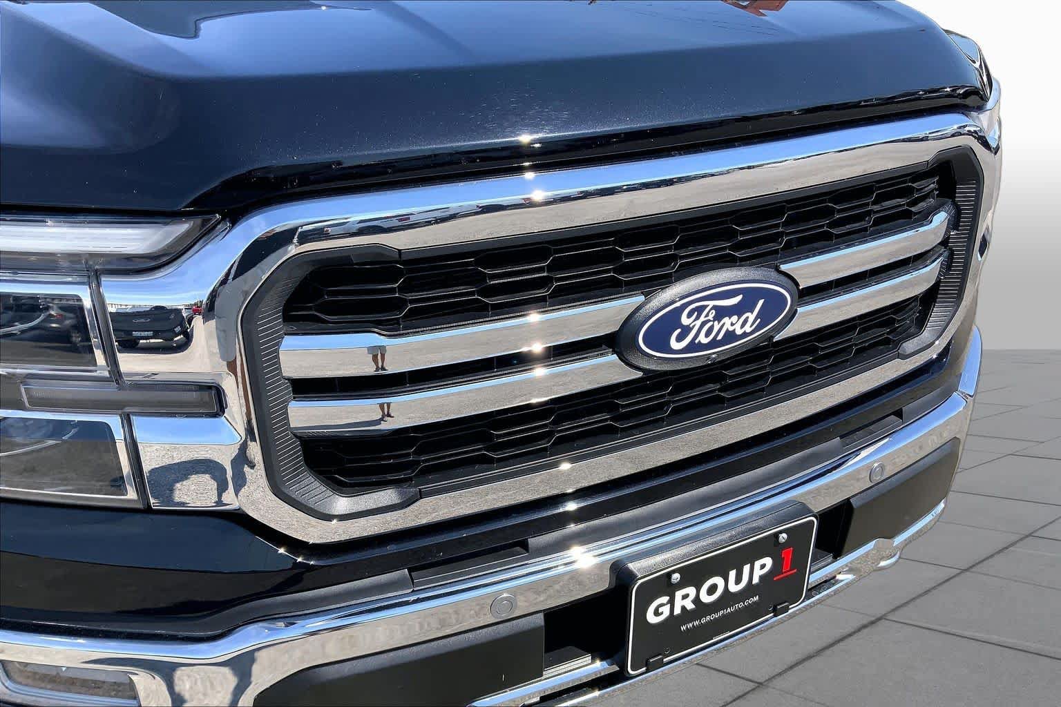 Certified 2024 Ford F150 Lariat w/ FX4 Off-Road Package AWD/4WD image 30