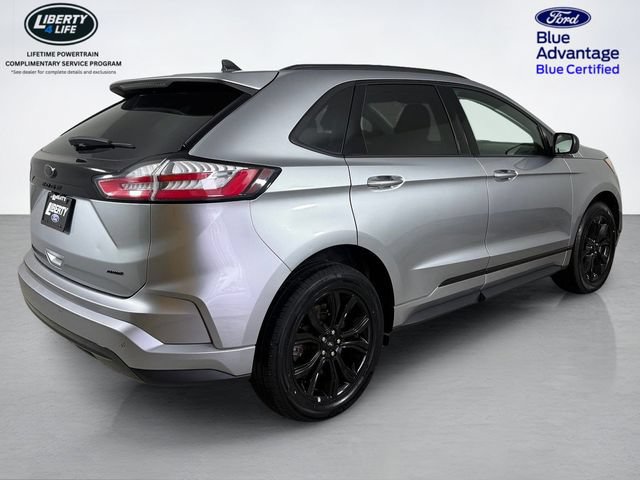 Certified 2022 Ford Edge SE w/ Black Appearance Package AWD/4WD image 3