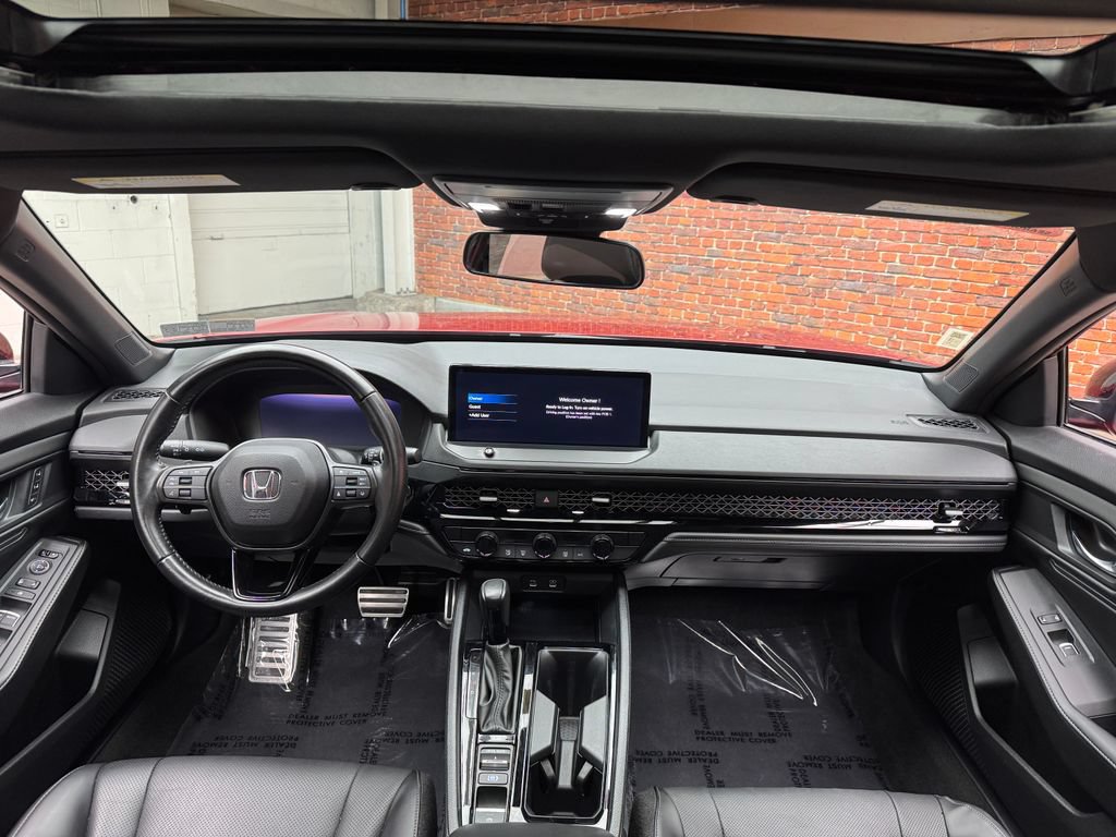 Used 2023 Honda Accord Sport image 13