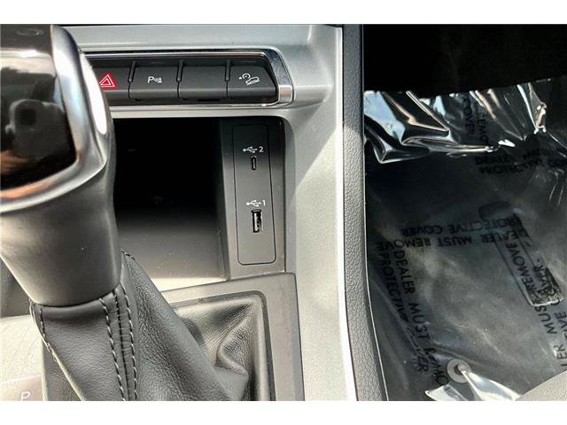 Used 2021 Audi Q3 2.0T Premium w/ Convenience Package AWD/4WD image 18