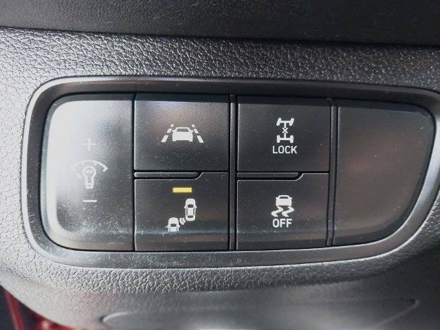 Used 2020 Hyundai Santa Fe SEL AWD/4WD image 15