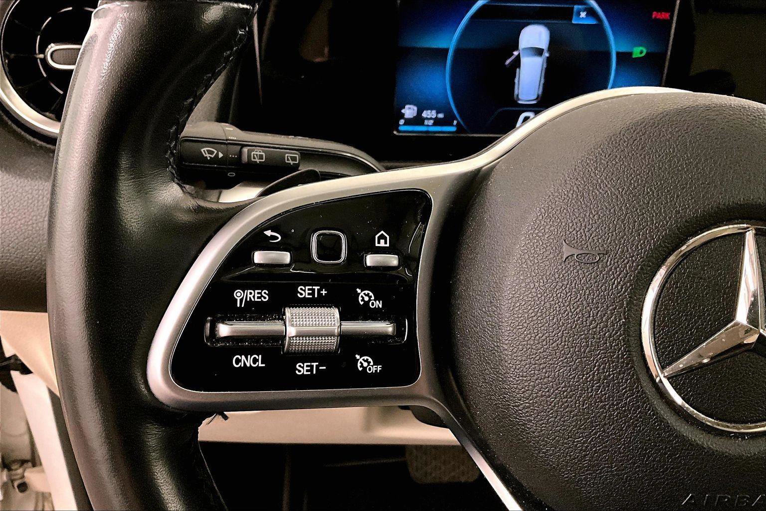 Used 2021 Mercedes-Benz GLB 250 4MATIC image 17