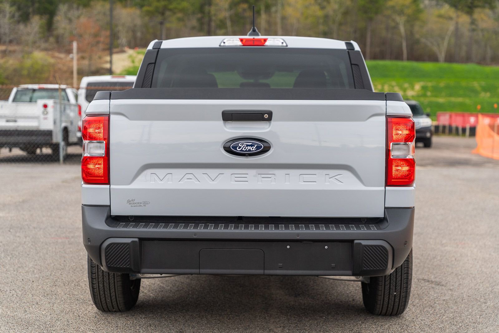 Certified 2025 Ford Maverick XL w/ Equipment Group 102A AWD/4WD image 6