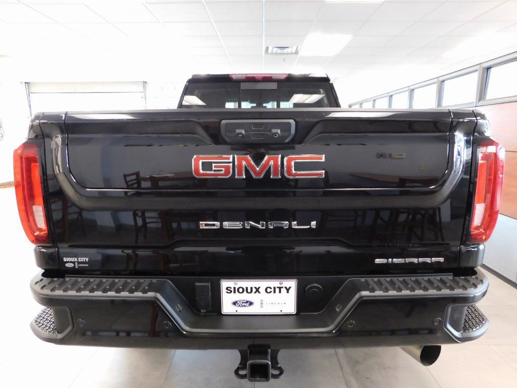 Used 2022 GMC Sierra 2500 Denali image 9