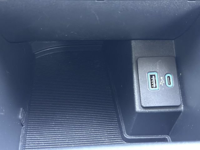 Certified 2024 Ford Edge SEL AWD/4WD image 24