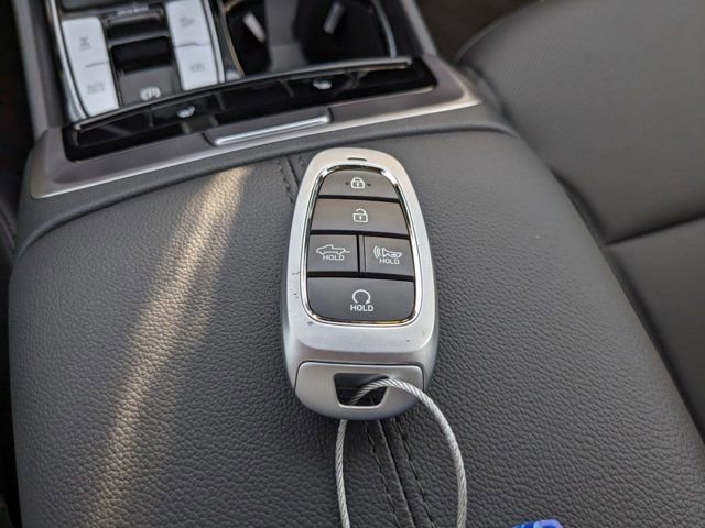 Used 2024 Hyundai Santa Cruz Night image 30