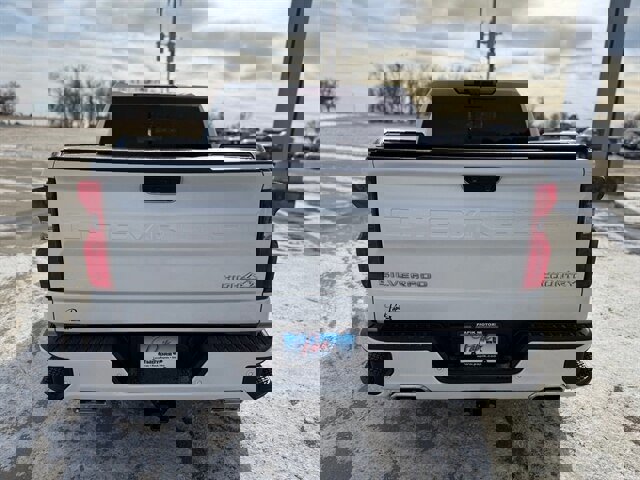 Used 2023 Chevrolet Silverado 1500 High Country w/ High Country Premium Package image 6